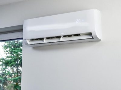 air-conditioner-hanging-wall-close-up